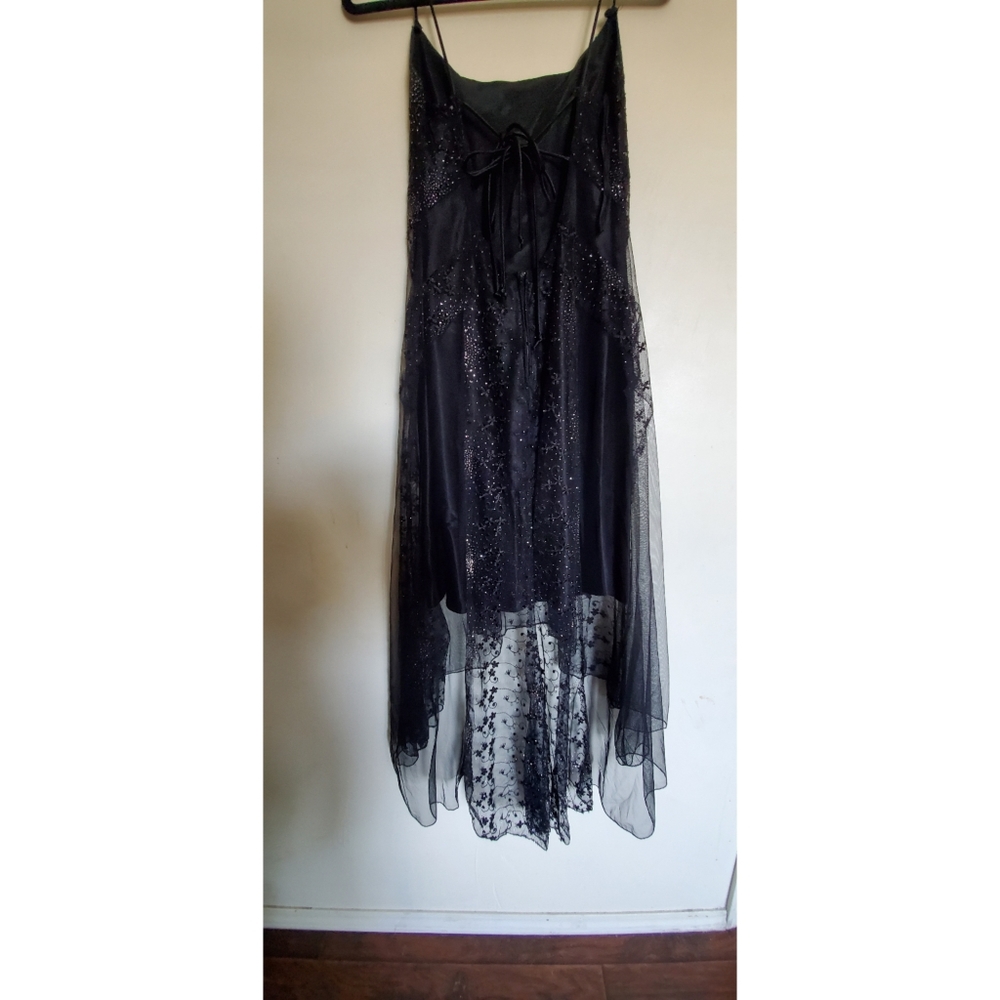 Dress - Picture 4 of 4